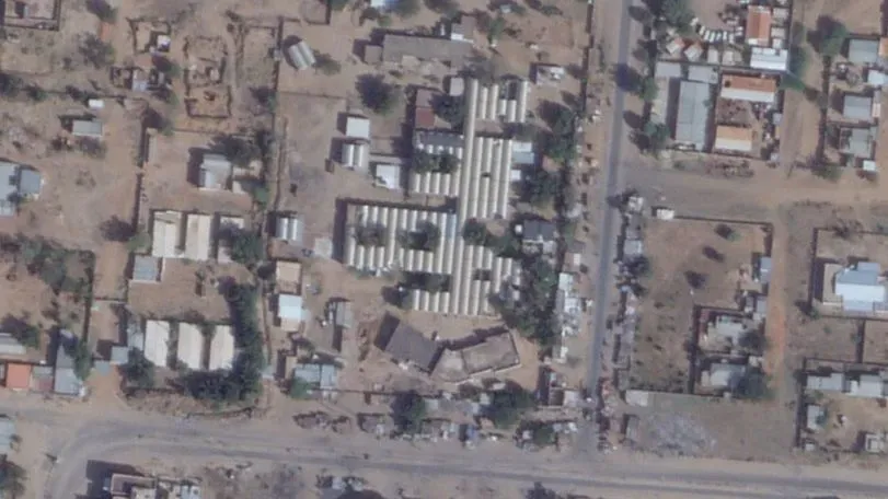 غارة بطائرة مسيرة تستهدف مستشفى في الفاشر، شمال دارفور، مما أسفر عن مقتل 70 مدنياً، معظمهم من النساء والأطفال، في تصعيد للحرب الأهلية.