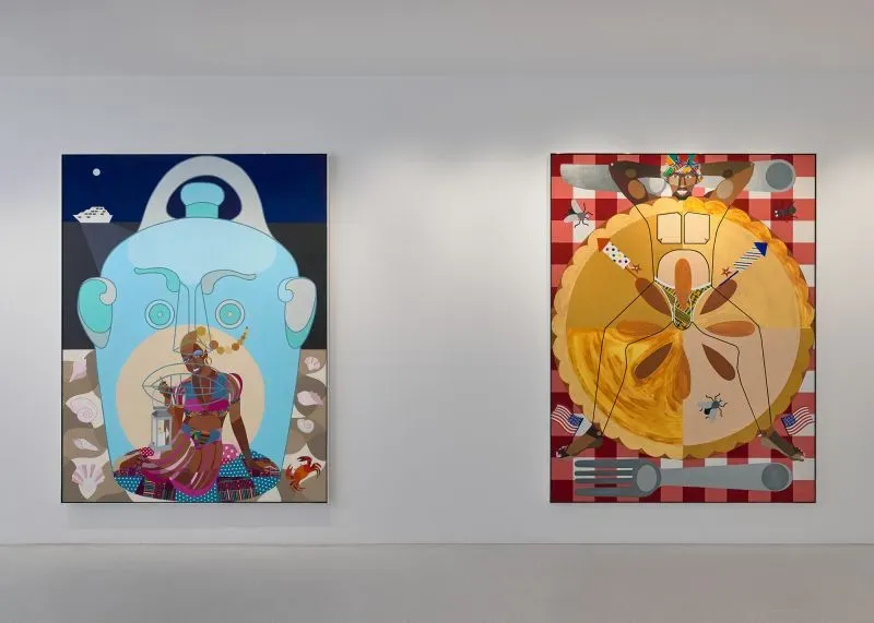 لوحتان ملونتان لفنان ديريك آدامز، تعرضان شخصيات نابضة بالحياة في مشاهد مرحة، تعكس الثقافة السوداء وتثير تساؤلات حول الهوية والسياسة.