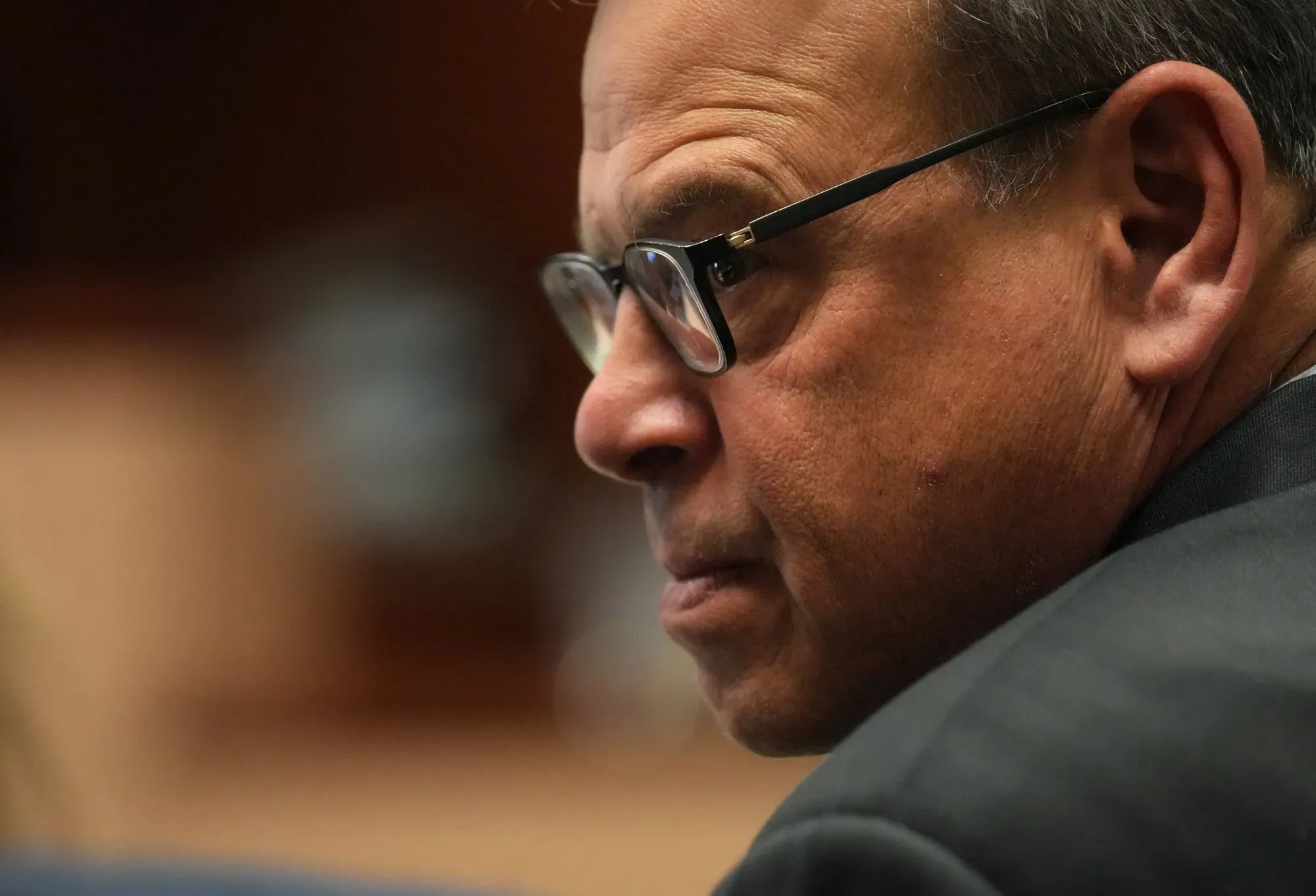 كورت أولسن، مدير أمن الانتخابات في البيت الأبيض، يتحدث في جلسة استماع، مع التركيز على قضايا نزاهة الانتخابات.