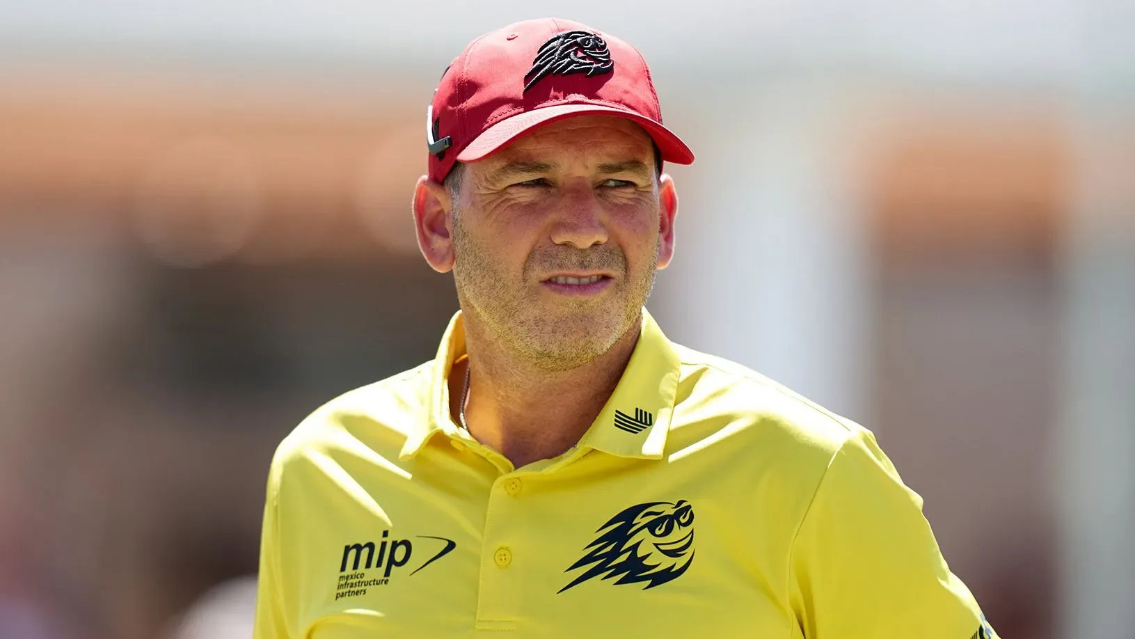 سيرجيو جارسيا، لاعب الغولف الإسباني، يظهر في صورة خلال بطولة السلسلة الدولية في ماكاو، حيث فشل في التأهل للبطولة المفتوحة.