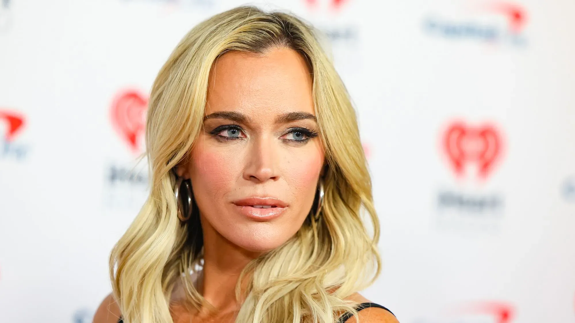 تيدي ميلينكامب، نجمة الواقع، تتحدث عن تحدياتها الصحية قبل خضوعها لعملية جراحية لإزالة أورام في دماغها.