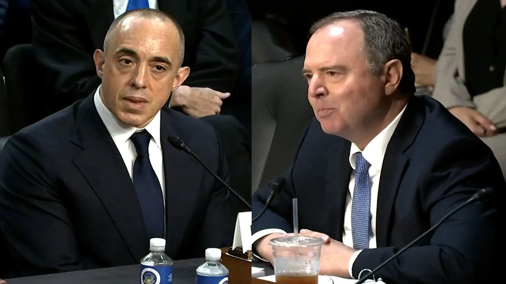 ترشيح إيميل بوف، المحامي الشخصي السابق لترامب، لمنصب قاضٍ فيدرالي، وسط احتجاجات من الديمقراطيين في مجلس الشيوخ.