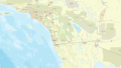 خريطة توضح موقع زلزال بقوة 5.2 درجة جنوب كاليفورنيا، مع تحديد مركز الزلزال بالقرب من جوليان.