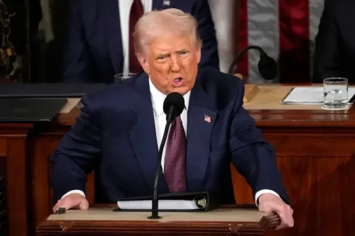 خطاب للرئيس الأمريكي دونالد ترامب أمام الكونغرس، حيث يتحدث عن جرينلاند وعلاقتها بالولايات المتحدة.