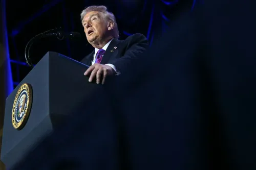 دونالد ترامب يتحدث في إفطار الصلاة الوطني، مشيرًا إلى قضية مريم إبراهيم وادعاءاته بشأن إطلاق سراحها.