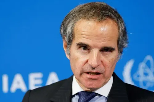رافائيل غروسي، المدير العام للوكالة الدولية للطاقة الذرية، يتحدث عن مخاوف بشأن تخصيب اليورانيوم الإيراني بعد الهجمات العسكرية.