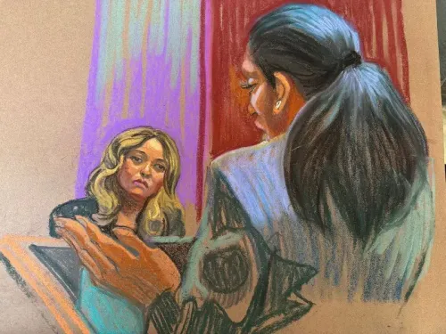 شهادة بريانا بونغولان أثناء محاكمة شون كومبس، حيث تتحدث عن حادثة مزعومة، مع التركيز على تعبيرات وجهها وتفاصيل الاستجواب.