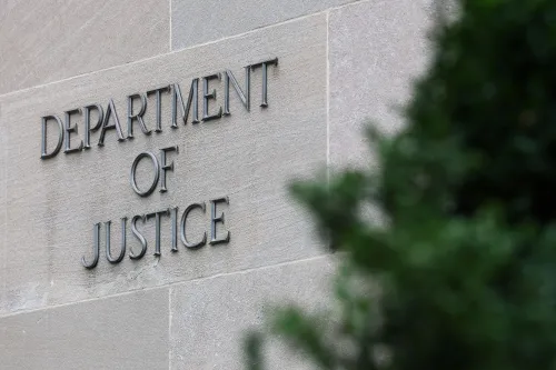 القاضي يلغي دعوى إدارة ترامب ضد 15 قاضيًا فدراليًا في ماريلاند، واصفًا إياها بأنها "فوضى دستورية"