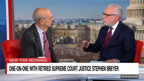 مقابلة مع القاضي المتقاعد ستيفن بريير، حيث يناقش قضايا قانونية تتعلق بإعادة تقسيم الدوائر الانتخابية في لويزيانا وتأثيرها على الانتخابات المقبلة.