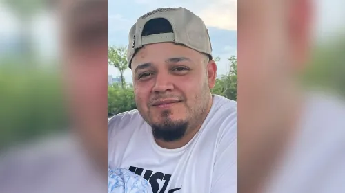 صورة لكيلمار أبريغو غارسيا، الذي تم احتجازه في سجن سلفادوري بعد ترحيله عن طريق الخطأ من الولايات المتحدة، وسط تفاصيل حول قضيته.