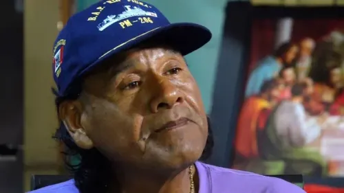 ماكسيمو نابا كاسترو، المعروف باسم غاتون، يتحدث عن تجربته في النجاة بعد 95 يوماً في البحر، معبراً عن إيمانه ورغبته في رؤية عائلته.