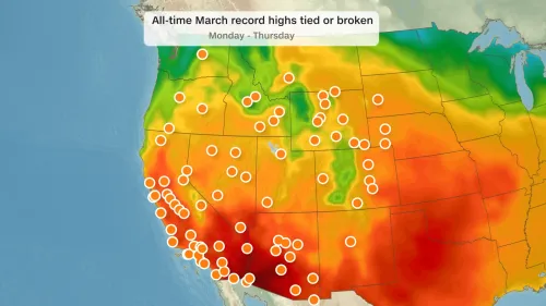 مخطط يوضح درجات الحرارة القياسية في مارس في الولايات الغربية، مع علامات دائرية تشير إلى المواقع التي سجلت درجات حرارة مرتفعة.