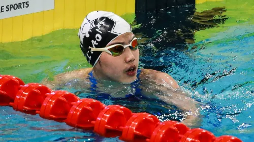 يو زيدي، السباحة الصينية، تتنفس بعد إنهاء سباق 200 متر فردي متنوع في البطولة الوطنية، حيث سجلت زمنًا قياسيًا قدره 2:10.63 دقيقة.