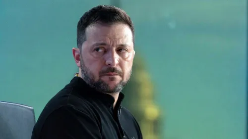 اجتمع الرئيس الأوكراني زيلينسكي مع القادة الأوروبيين في قمة بلندن، مع التركيز على دعم أوكرانيا وسبل إنهاء الصراع.