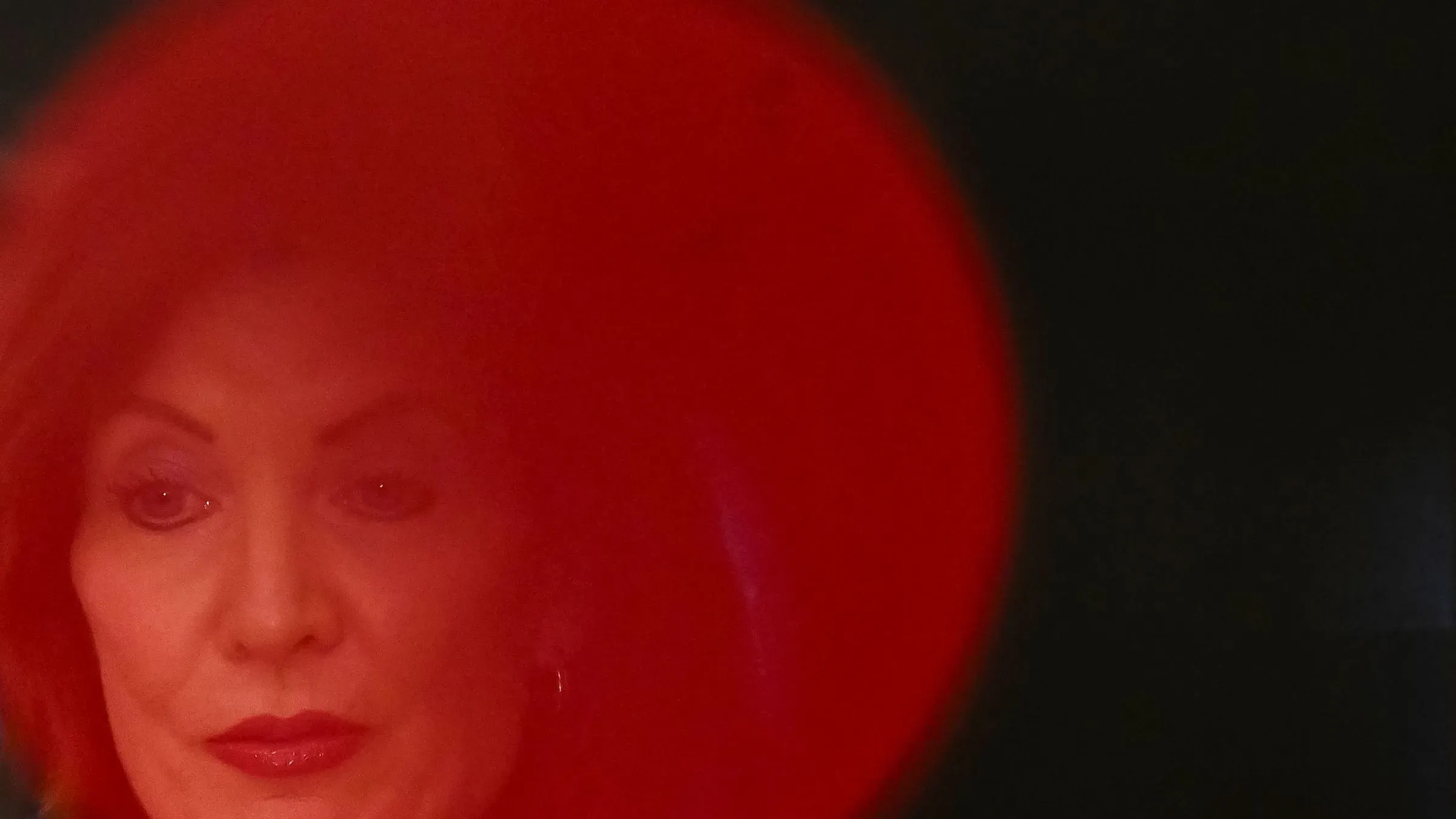 حاكمة نيويورك كاثي هوخول في المكتب البيضاوي، تعبر عن قلقها بشأن نظام تسعير الازدحام وتأثيره على النقل العام في نيويورك.