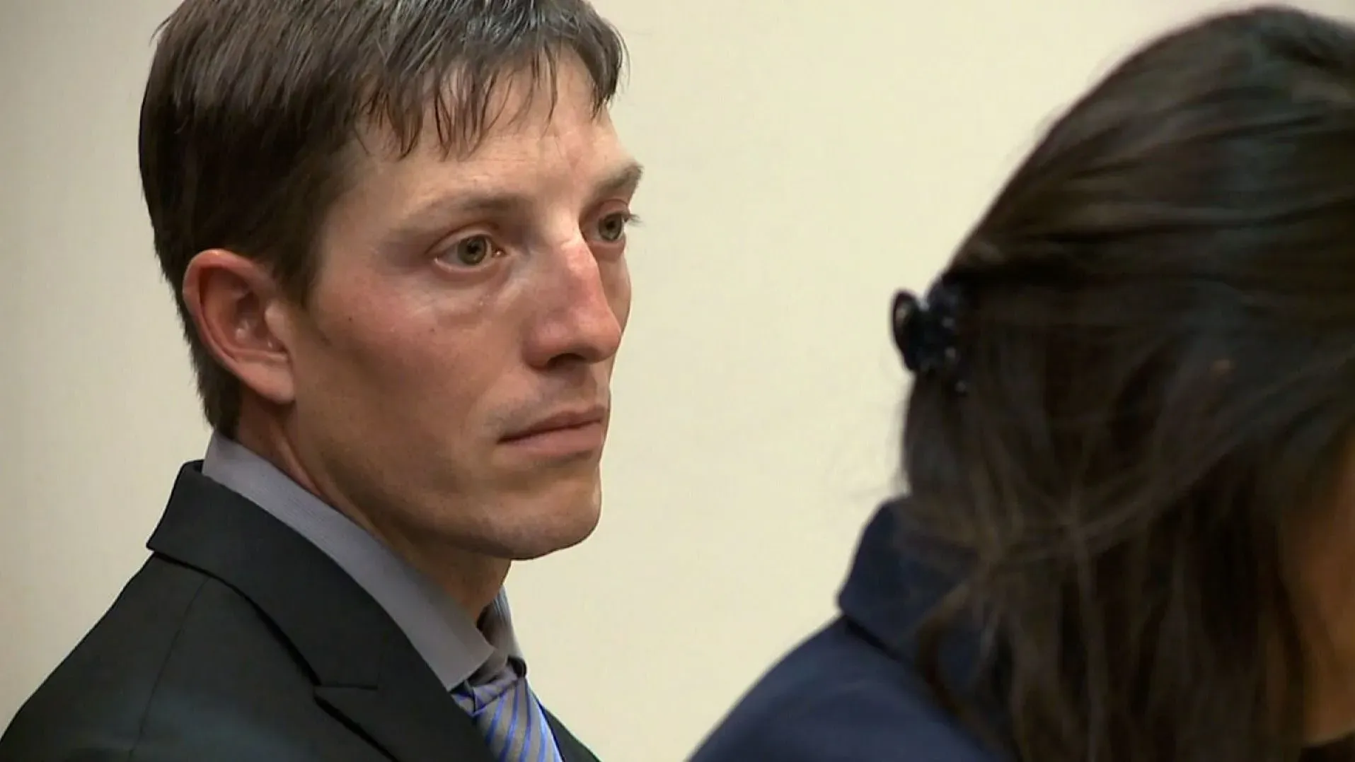 محاكمة كريستوفر شور، الضابط المتهم بالقتل في مقتل باتريك ليويا، تبدأ في غراند رابيدز، مع تواجد حشد لدعمه.